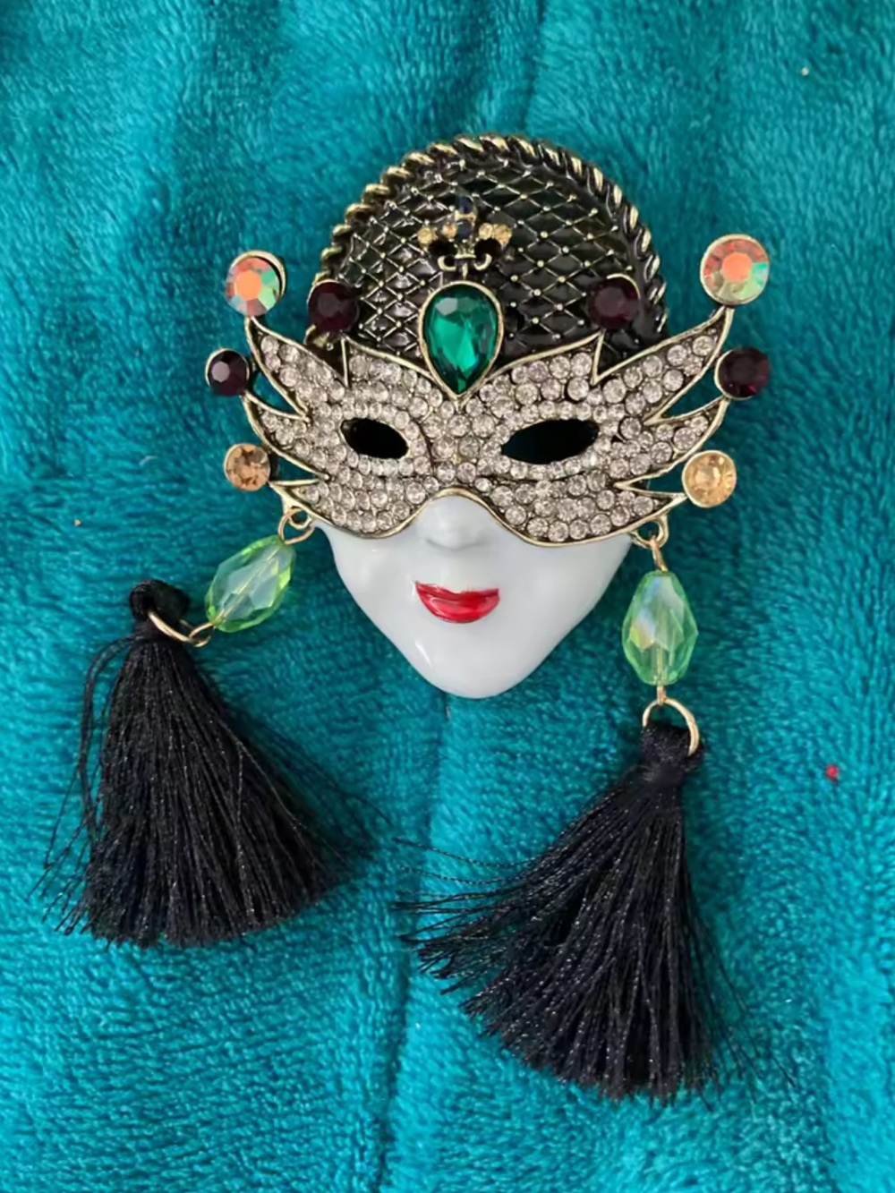 Anthropologie Crystal Masquerade Mask Brooch - Black, White & Green - Picture 2 of 9